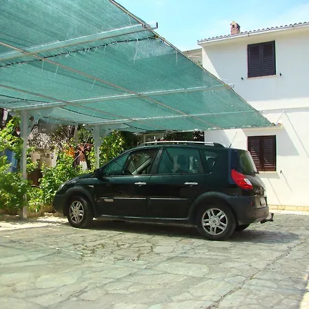 Apartment Pag 13060b *