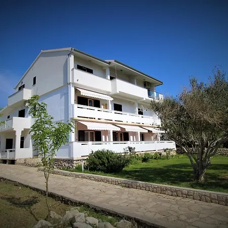 Pag 13060b Apartment