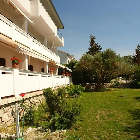Apartment Pag 13060b Pag Town